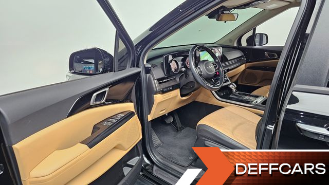 Kia CARNIVAL 9-Seater Prestige купить на сайте DeffCars