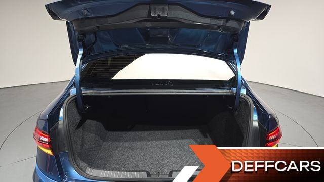 Volkswagen JETTA 1.4 TSI Prestige купить на сайте DeffCars
