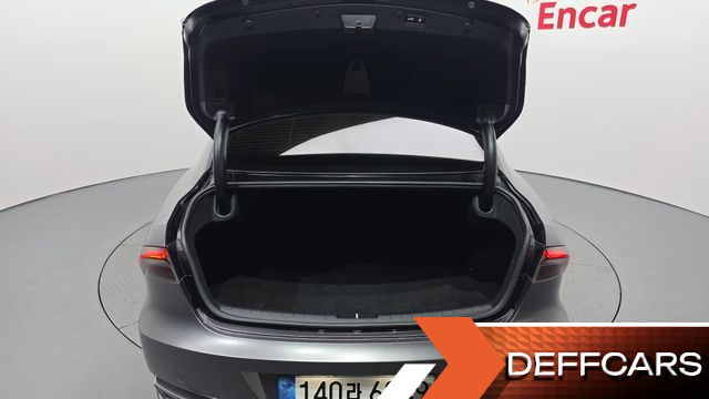 Hyundai GRANDEUR 3.3 Calligraphy купить на сайте DeffCars