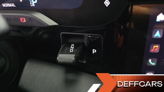 Porsche TAYCAN Base купить на сайте DeffCars