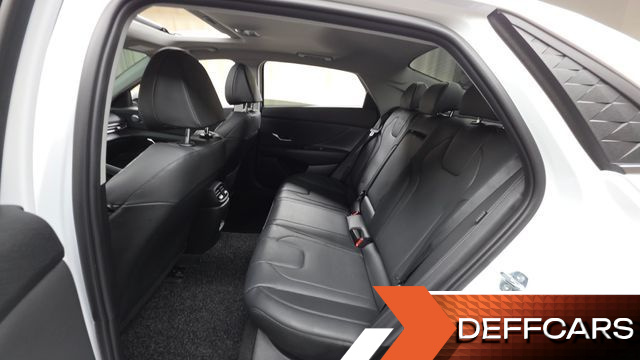 Hyundai AVANTE 1.6 Inspiration купить на сайте DeffCars