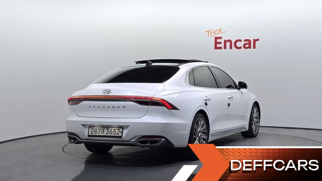 Hyundai GRANDEUR 2.5 Calligraphy купить на сайте DeffCars