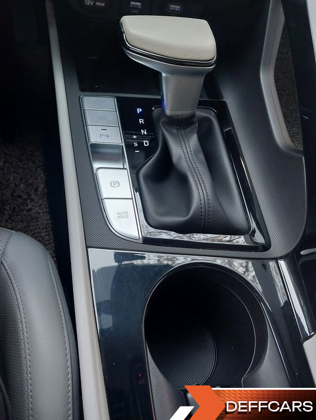 Hyundai AVANTE 1.6 Inspiration купить на сайте DeffCars