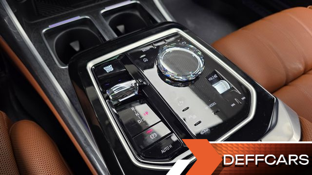 BMW 7-SERIES 740i xDrive M Sport купить на сайте DeffCars