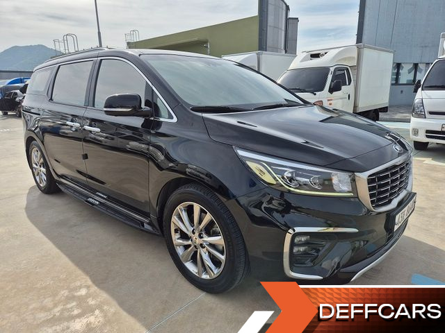 Kia CARNIVAL 9-Seater Noblesse Special купить на сайте DeffCars