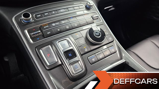 Hyundai SANTAFE Diesel 2.2 2WD Prestige купить на сайте DeffCars