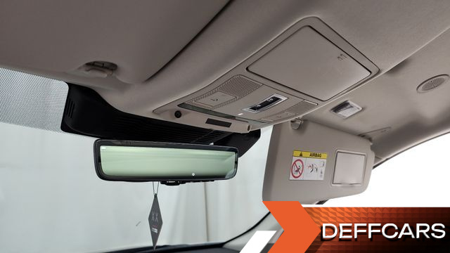 Land Rover DISCOVERY SPORT P250 SE купить на сайте DeffCars
