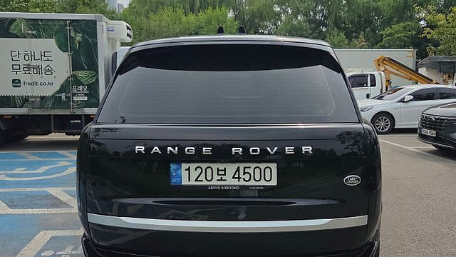Land Rover RANGE ROVER P530 Autobiography Long Wheel Base купить на сайте DeffCars
