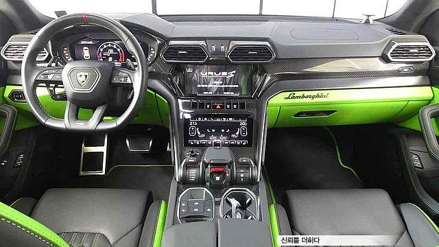 Lamborghini URUS 4.0 V8 S купить на сайте DeffCars