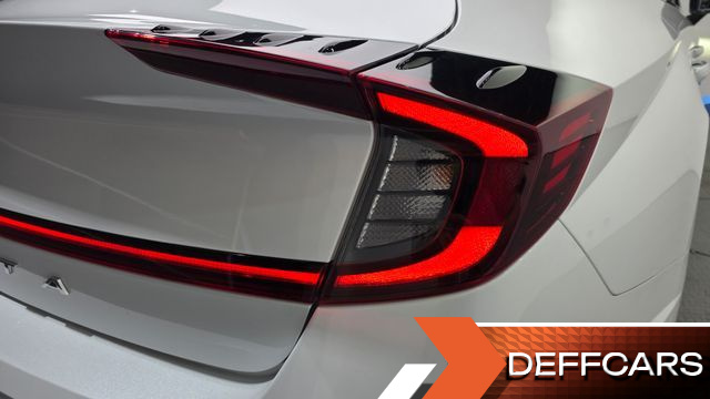 Hyundai SONATA 2.0 Premium Family купить на сайте DeffCars
