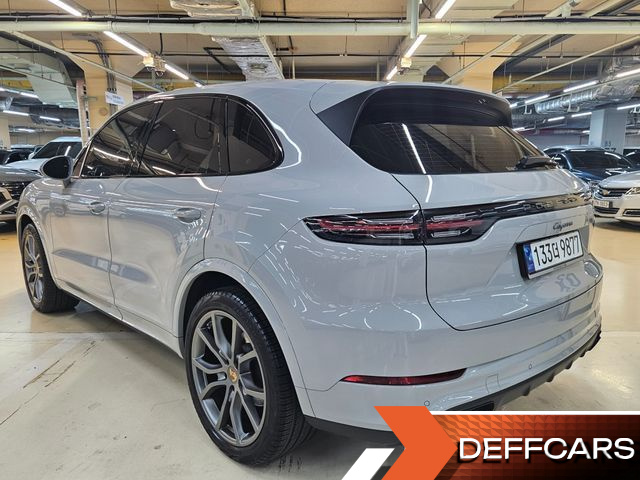 Porsche CAYENNE 3.0 PLATINUM EDITION купить на сайте DeffCars
