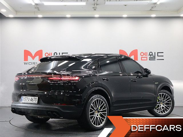 Porsche CAYENNE 3.0 E-HYBRID COUPE PLATINUM EDITION купить на сайте DeffCars
