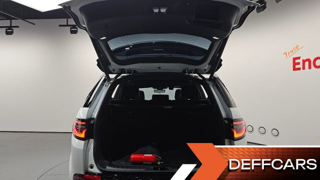Land Rover DISCOVERY SPORT P250 Dynamic SE купить на сайте DeffCars