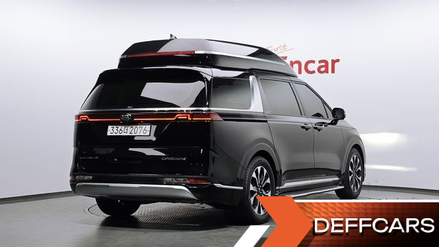 Kia CARNIVAL Gasoline 7-Seater Hi-Limousine Signature купить на сайте DeffCars