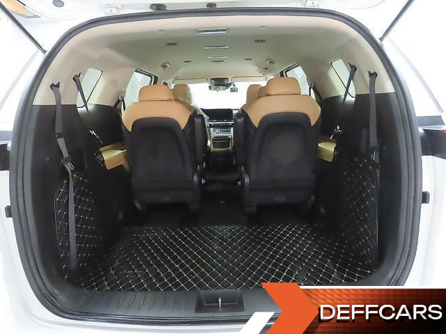Kia CARNIVAL 9-Seater Prestige купить на сайте DeffCars