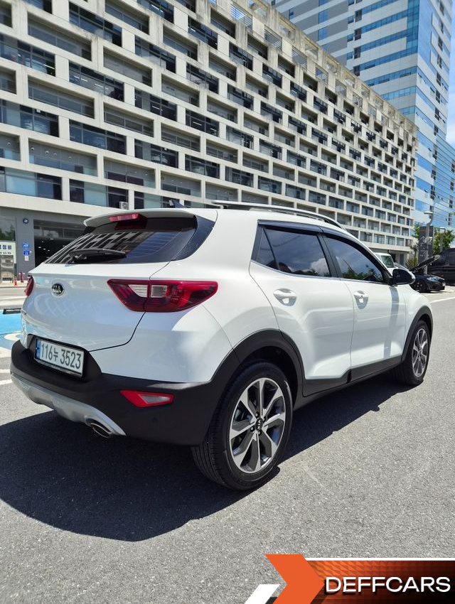 Kia STONIC 1.4 Prestige купить на сайте DeffCars