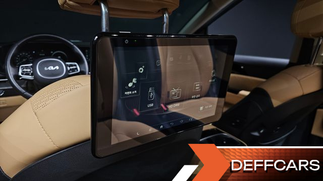 Kia CARNIVAL Gasoline 7-Seater Signature купить на сайте DeffCars