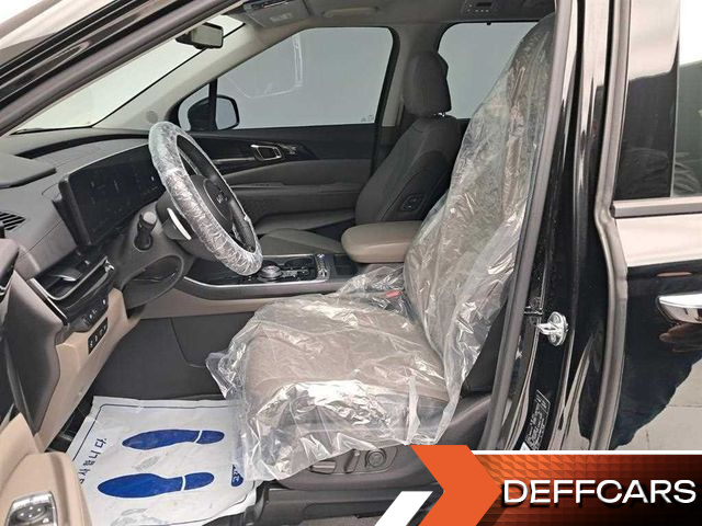 Kia CARNIVAL 9-Seater Signature купить на сайте DeffCars