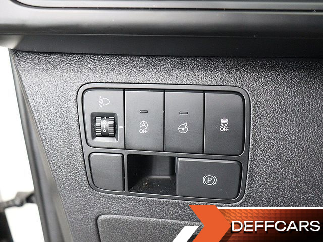 Hyundai STARIA Cargo 3-Seater Modern купить на сайте DeffCars