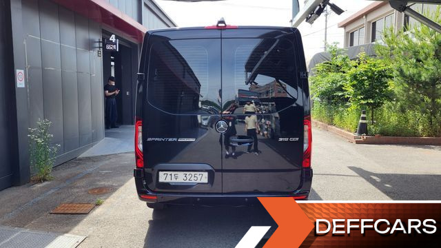 Mercedes SPRINTER 3.0 Diesel W907 купить на сайте DeffCars