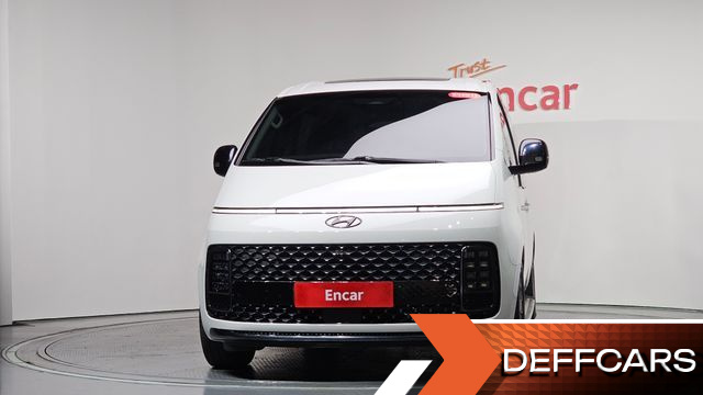 Hyundai STARIA L3.5 Lounge 9-Seater Inspiration купить на сайте DeffCars