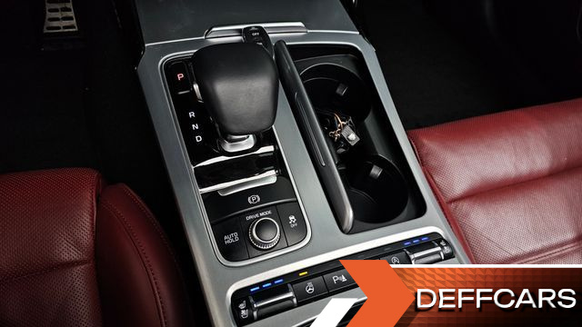 Kia STINGER 2.0 Turbo AWD Platinum купить на сайте DeffCars