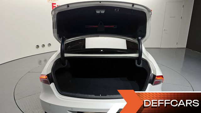 Hyundai GRANDEUR 2.5 Calligraphy купить на сайте DeffCars