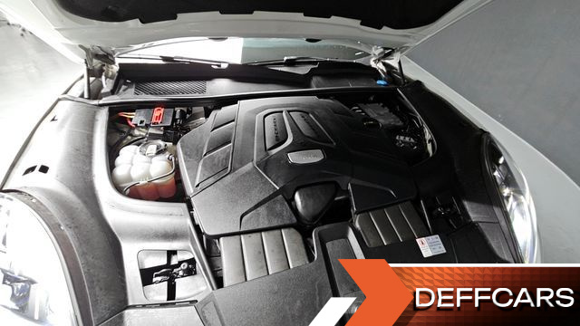 Porsche CAYENNE 3.0 купить на сайте DeffCars