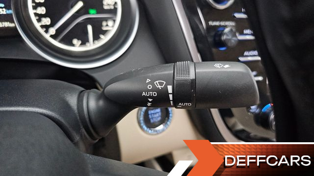 Toyota CAMRY 2.5 купить на сайте DeffCars