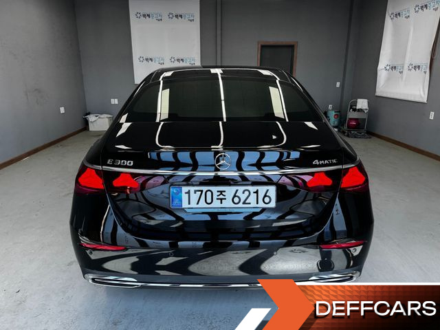 Mercedes E-CLASS E300 4MATIC Exclusive купить на сайте DeffCars