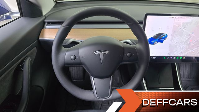 Tesla MODEL 3 Long Range AWD купить на сайте DeffCars