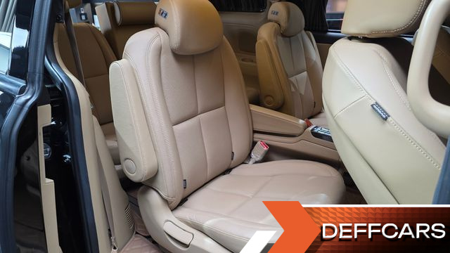 Kia CARNIVAL 9-Seater Hi-Limousine Noblesse Special купить на сайте DeffCars