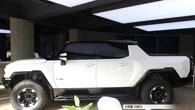 GMC HUMMER EV e4WD купить на сайте DeffCars