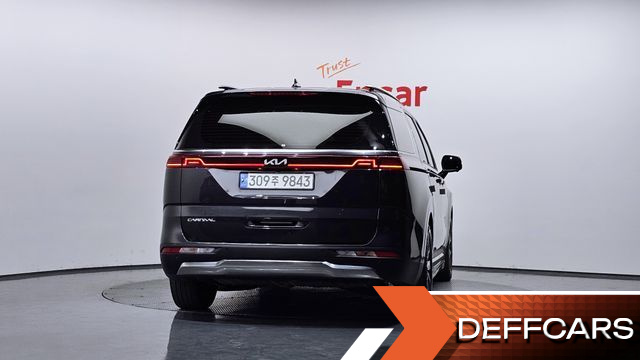Kia CARNIVAL Gasoline 9-Seater Signature купить на сайте DeffCars