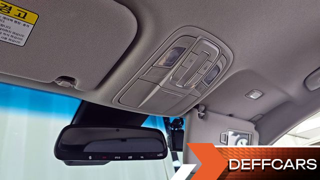 Hyundai SANTAFE Gasoline 2.0T 4WD Premium купить на сайте DeffCars