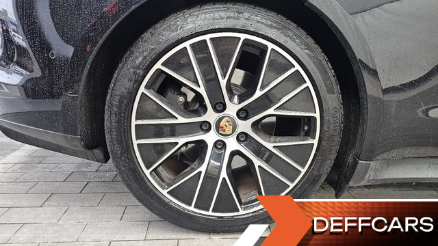 Porsche TAYCAN Base купить на сайте DeffCars