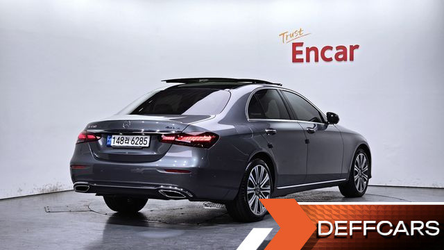 Mercedes E-CLASS E450 4MATIC Exclusive купить на сайте DeffCars