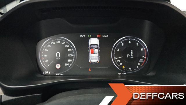 Volvo XC40 T4 Inscription купить на сайте DeffCars