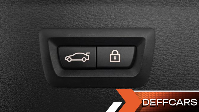 BMW X1 xDrive 18d xLine купить на сайте DeffCars