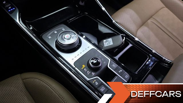 Kia SORENTO Diesel 2.2 4WD Signature купить на сайте DeffCars
