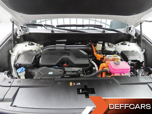 Hyundai SANTAFE HEV 1.6 2WD Prestige Plus купить на сайте DeffCars