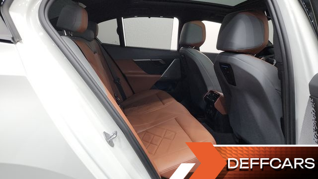 BMW 5-SERIES 530i xDrive M Sport купить на сайте DeffCars