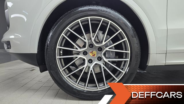 Porsche CAYENNE 3.0 Coupe купить на сайте DeffCars
