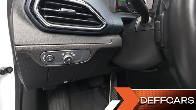 ChevroletGMDaewoo Bolt EUV Premier купить на сайте DeffCars
