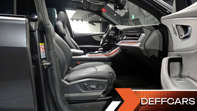 Audi Q8 55 TFSI Quattro Premium купить на сайте DeffCars