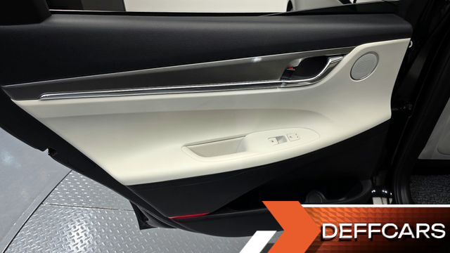 Hyundai GRANDEUR 3.3 Le Blanc купить на сайте DeffCars