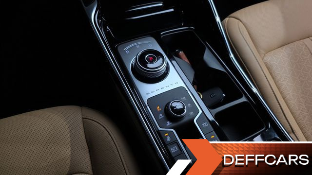 Kia SORENTO HEV 1.6 4WD Noblesse купить на сайте DeffCars