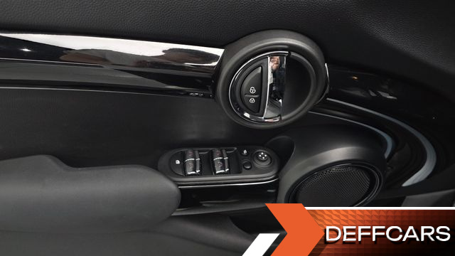 Mini COOPER 5Door Classic Third Generation купить на сайте DeffCars