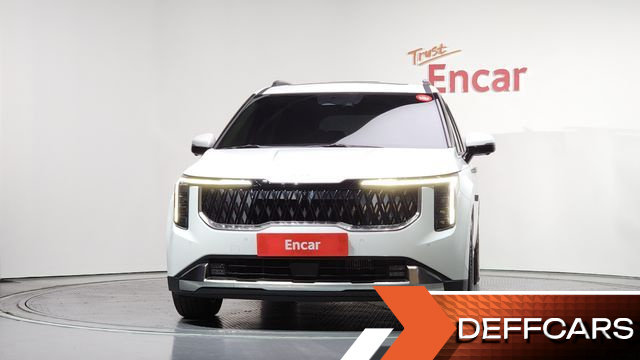 Kia CARNIVAL 9-Seater Signature купить на сайте DeffCars