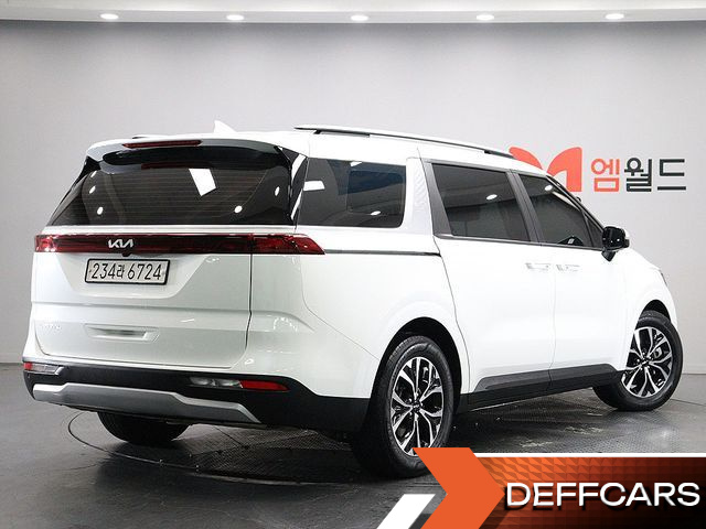 Kia CARNIVAL 9-Seater Prestige купить на сайте DeffCars